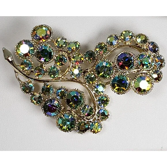 Vintage 1950's Aurora Borealis Iridescent Blues, Greens, Purples Crystal Brooch - Picture 3 of 16